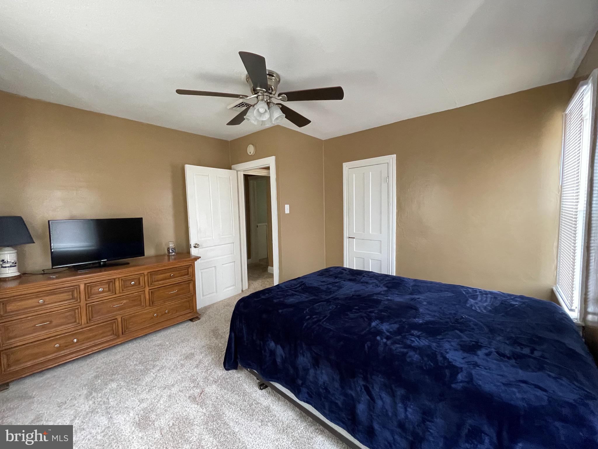 323 Spring Avenue Hanover, PA 17331 - Photo 29 of 37 Gallery Image 29