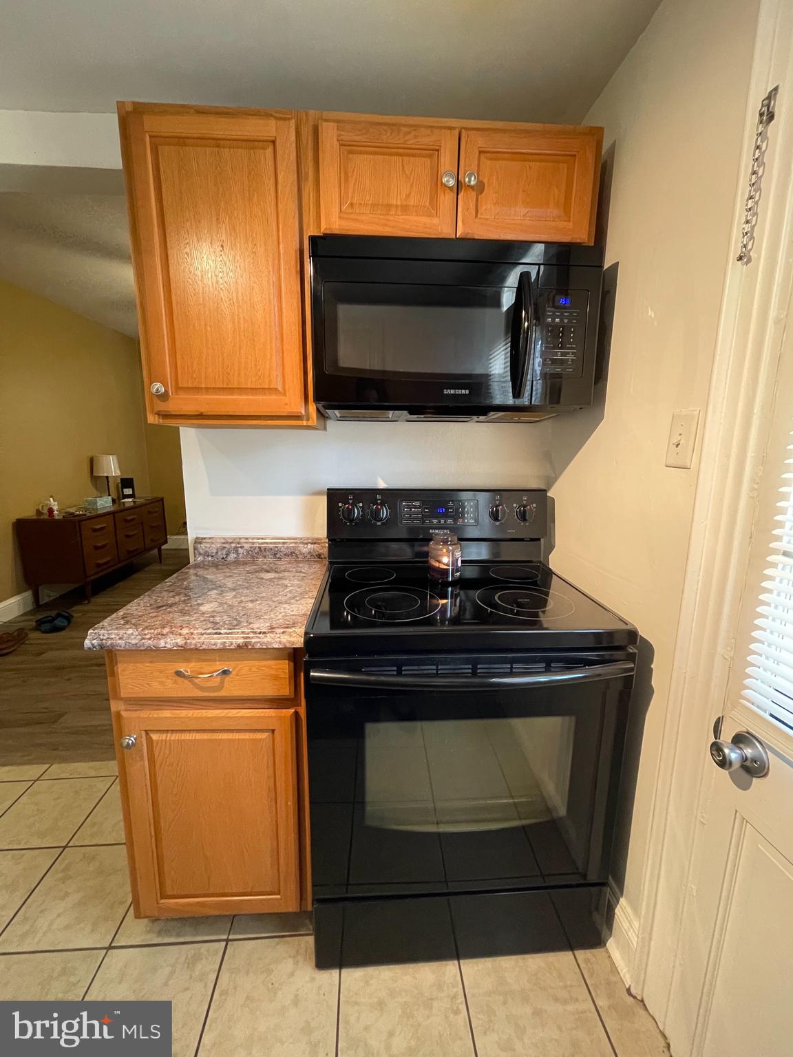 323 Spring Avenue Hanover, PA 17331 - Photo 6 of 37 Gallery Image 6