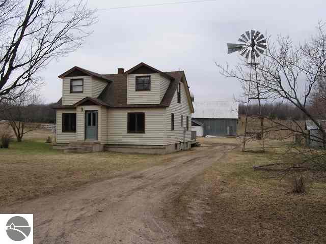 11124 Puffer Road Southwest Fife Lake, MI 49633 - Photo 1 of 3 1658177.JPG