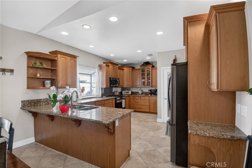 11380 Rochester Road Phelan, CA 92371 - Photo 18 of 55