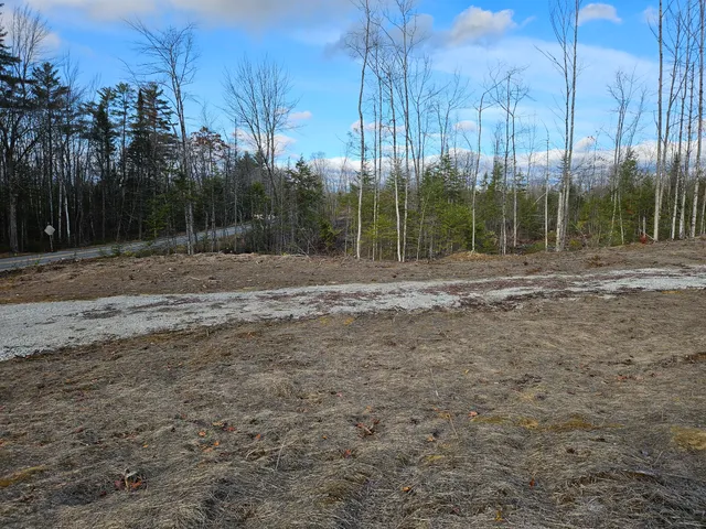 $119,000 | 33 Cape Cod Hill Road, New Sharon, ME 04955