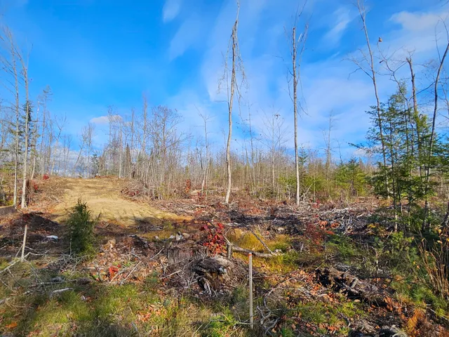 $119,000 | 33 Cape Cod Hill Road, New Sharon, ME 04955