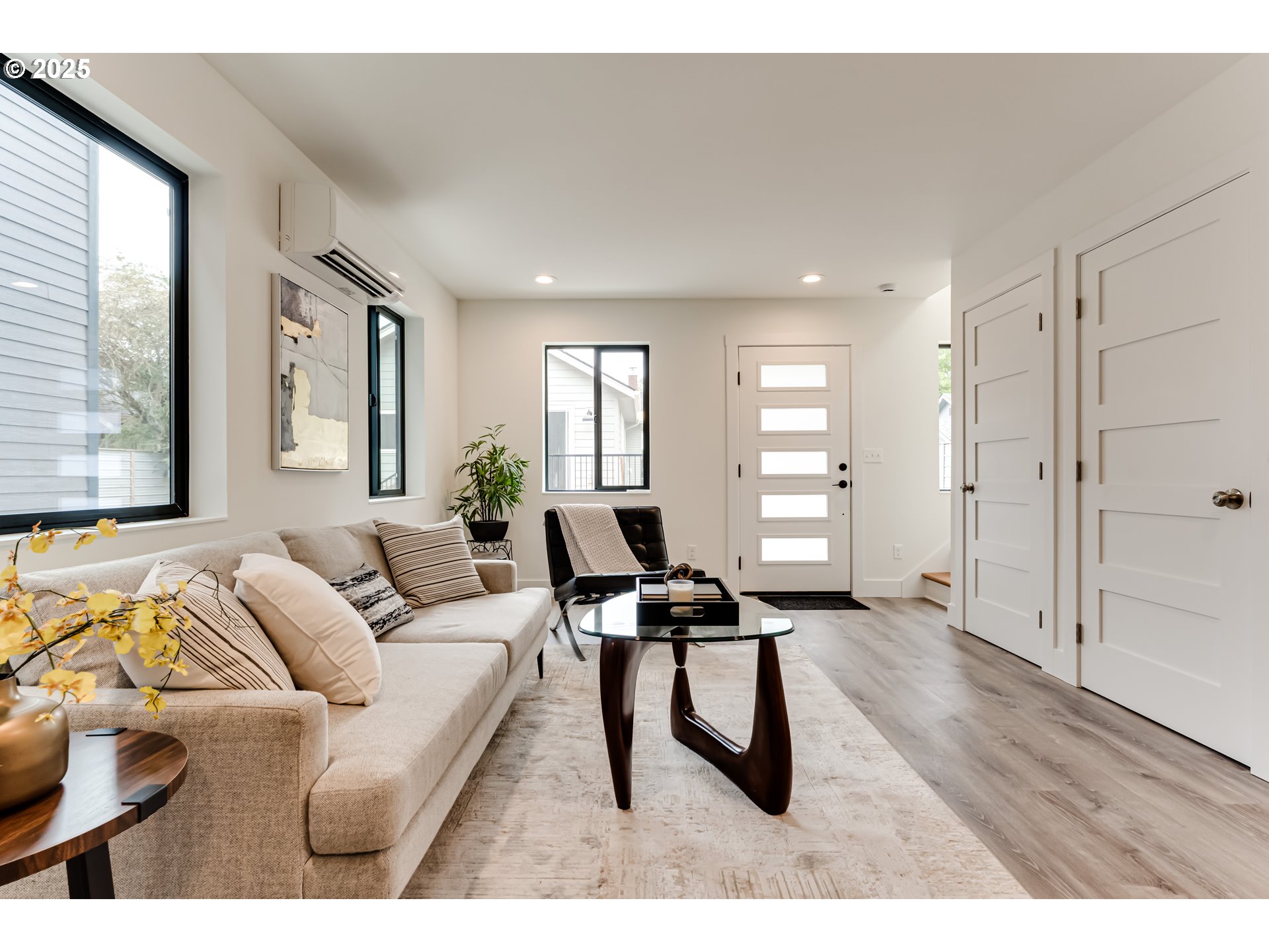 9 Monroe Street, Unit B Eugene, OR 97402 - Photo 4 of 25