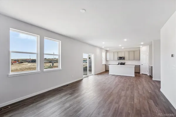 $524,990 | 4550 Blue Grama Drive, Dacono, CO 80514