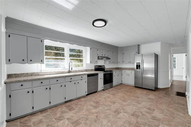 $240,000 | 105 Midway Drive, Westminster, SC 29693