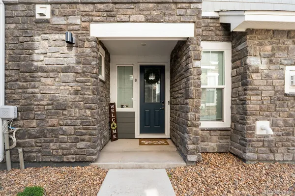$3,000 | 23728 East Ida Drive, Unit B, Aurora, CO 80016
