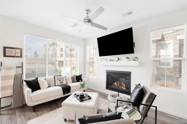$3,000 | 23728 East Ida Drive, Unit B, Aurora, CO 80016