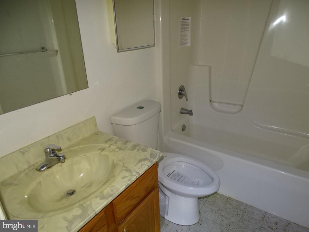 11012 Powell Road Thurmont, MD 21788 - Photo 13 of 25 Bath
