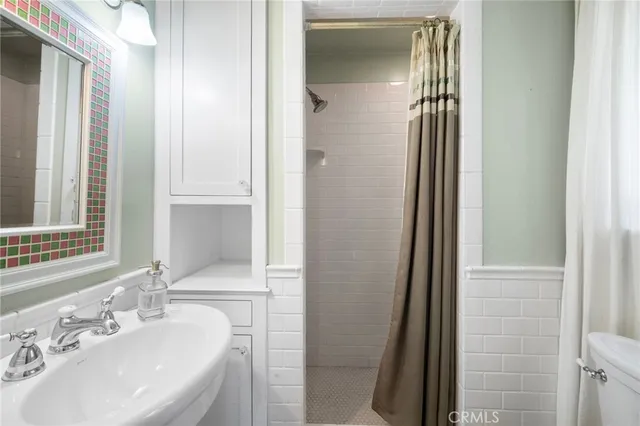 $270,000 | 746 West Victoria Court, Lake Arrowhead, CA 92352