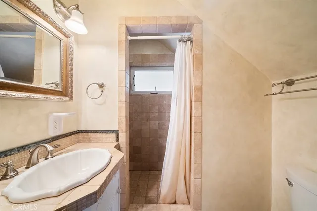 $270,000 | 746 West Victoria Court, Lake Arrowhead, CA 92352