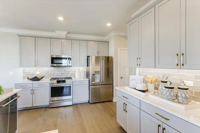 $399,990 | 25455 West Emory Lane, Plainfield, IL 60544