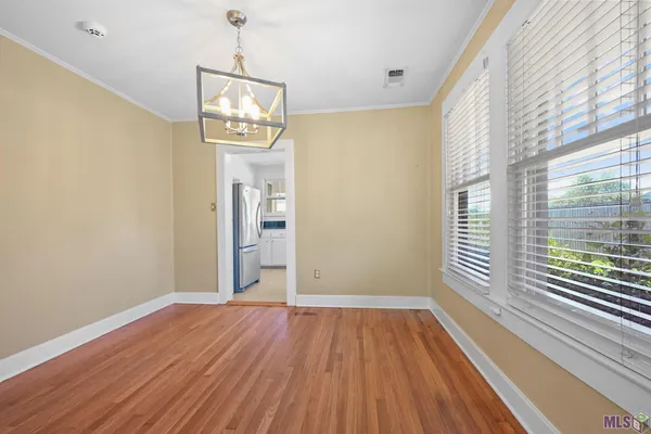 $1,875 | 5976 College Drive, Baton Rouge, LA 70806