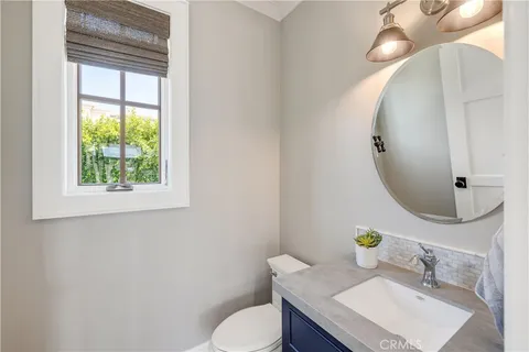 $3,249,000 | 715 2nd Street, Hermosa Beach, CA 90254