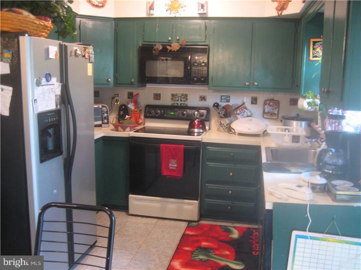 5123 Leeward Road Bensalem, PA 19020 - Photo 6 of 14 Kitchen