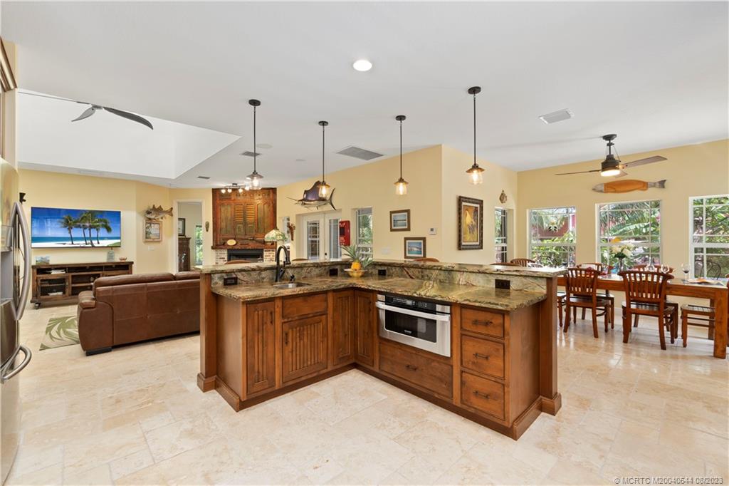 5484 Southeast Horseshoe Point Road Stuart, FL 34997 - Photo 15 of 87
