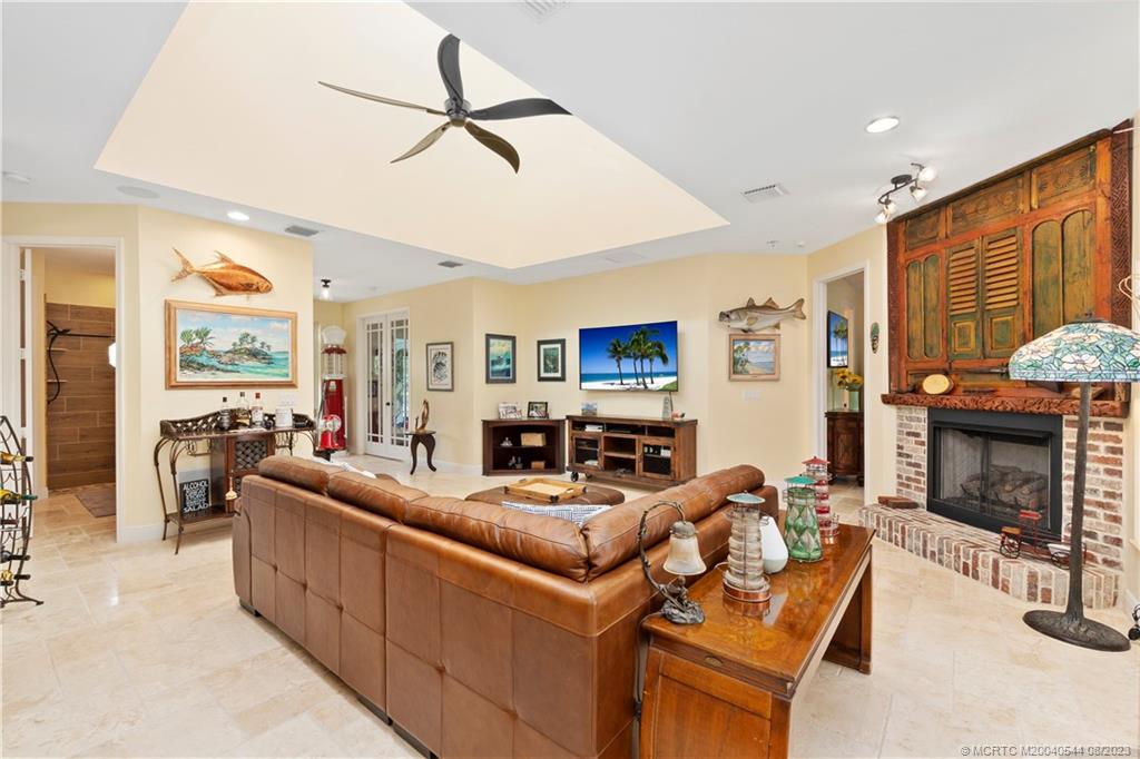 5484 Southeast Horseshoe Point Road Stuart, FL 34997 - Photo 19 of 87