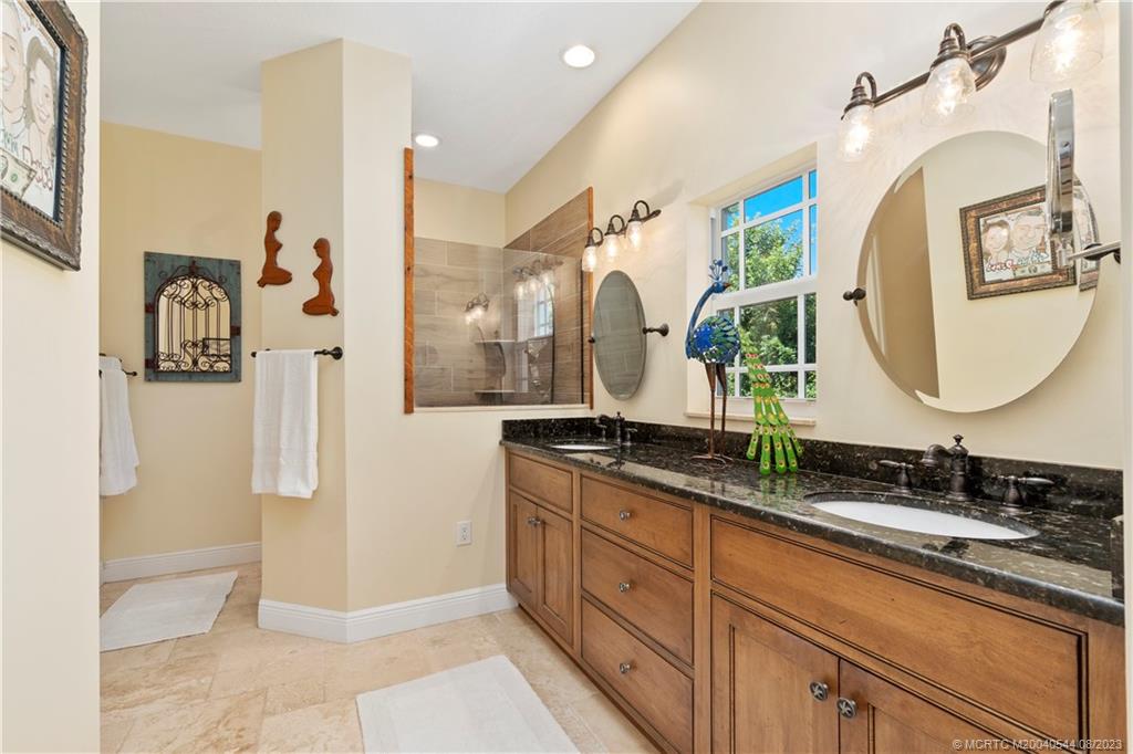 5484 Southeast Horseshoe Point Road Stuart, FL 34997 - Photo 27 of 87