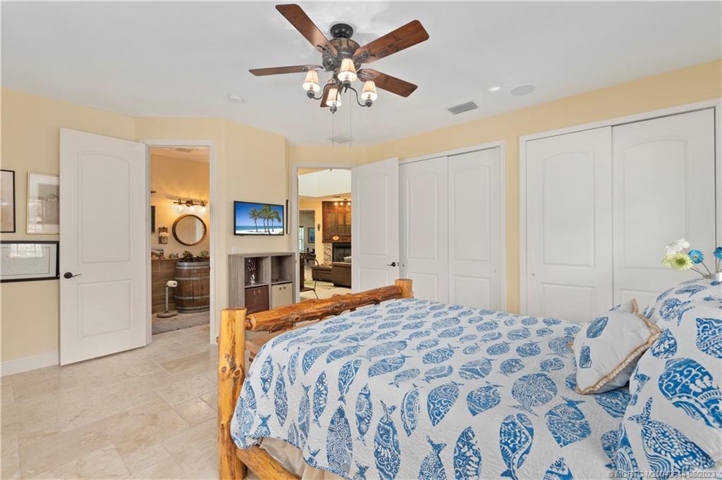 5484 Southeast Horseshoe Point Road Stuart, FL 34997 - Photo 32 of 87