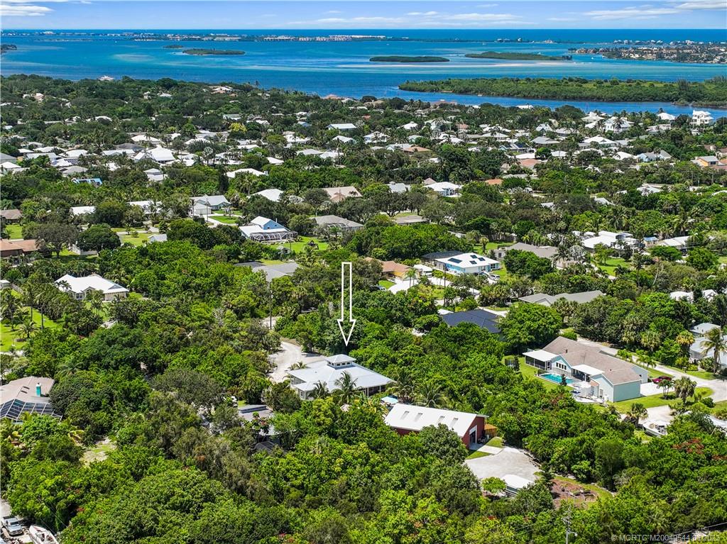 5484 Southeast Horseshoe Point Road Stuart, FL 34997 - Photo 72 of 87 a view of city and an ocean