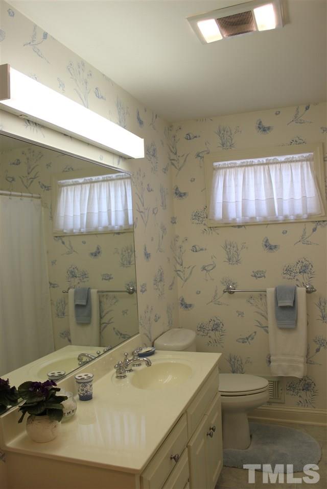 3120 Amherst Road Rocky Mount, NC 27804 - Photo 19 of 25 Beautiful large guest bath.