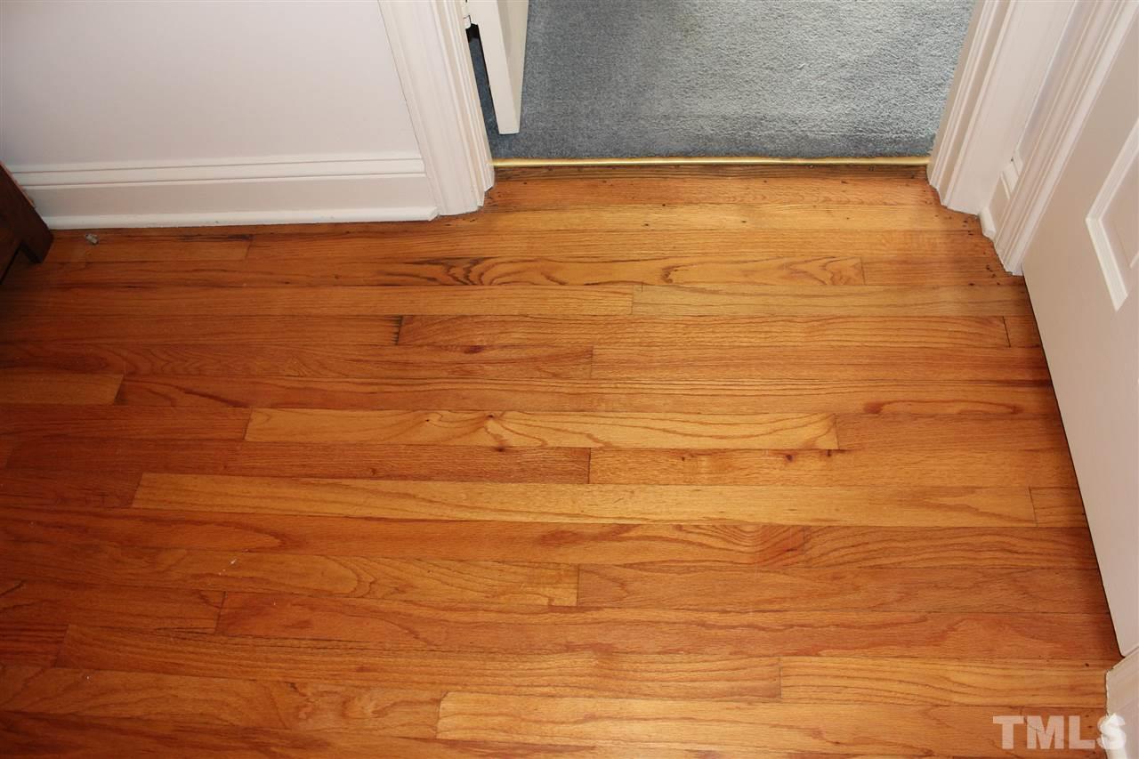 3120 Amherst Road Rocky Mount, NC 27804 - Photo 4 of 25 ..plush, clean, carpets & lovely hardwoods.