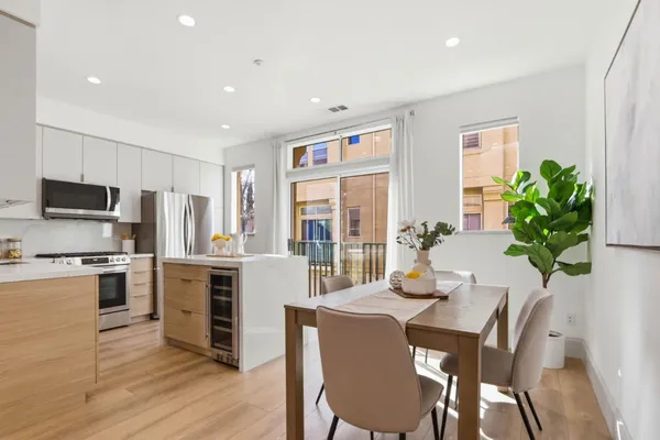 $1,198,000 | 141 Huntington Court, Mountain View, CA 94043