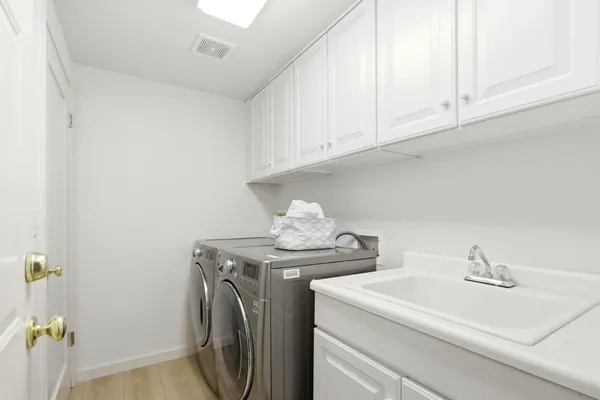 $1,198,000 | 141 Huntington Court, Mountain View, CA 94043