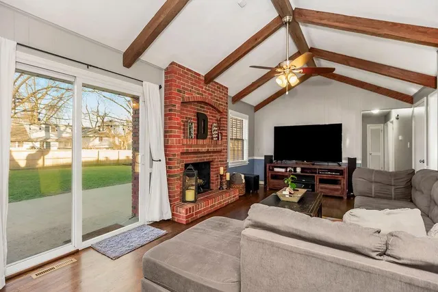 $379,000 | 1700 Northeast 68 Terrace, Gladstone, MO 64118