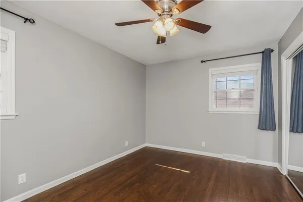 $373,000 | 1700 Northeast 68 Terrace, Gladstone, MO 64118