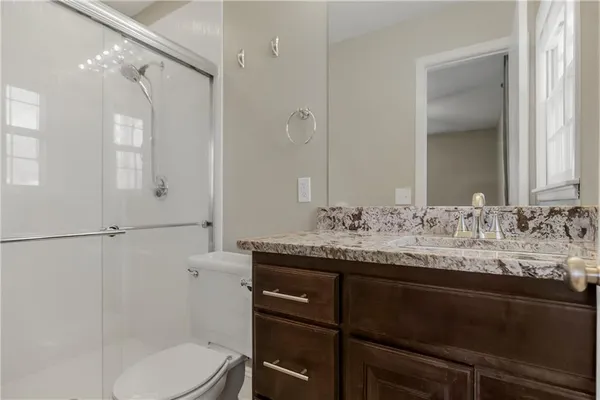 $373,000 | 1700 Northeast 68 Terrace, Gladstone, MO 64118