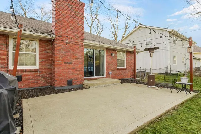 $379,000 | 1700 Northeast 68 Terrace, Gladstone, MO 64118