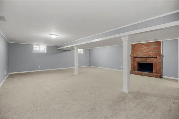 $373,000 | 1700 Northeast 68 Terrace, Gladstone, MO 64118