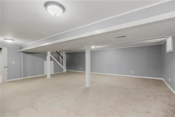 $373,000 | 1700 Northeast 68 Terrace, Gladstone, MO 64118