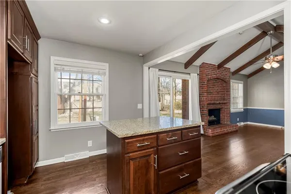 $373,000 | 1700 Northeast 68 Terrace, Gladstone, MO 64118