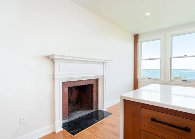 $2,950,000 | 5 Eastern Promenade, Unit 2, Portland, ME 04101