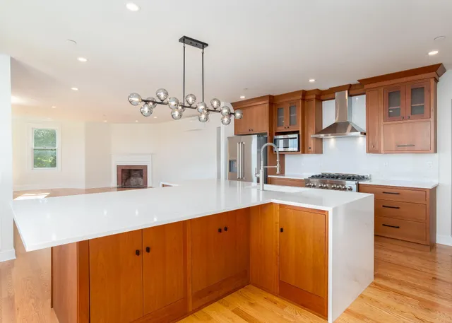$2,950,000 | 5 Eastern Promenade, Unit 2, Portland, ME 04101