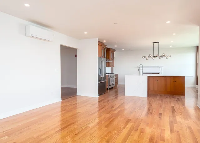 $2,950,000 | 5 Eastern Promenade, Unit 2, Portland, ME 04101