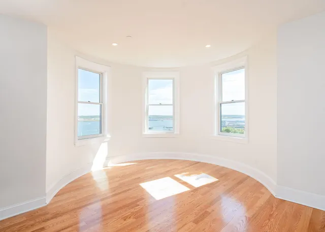 $2,950,000 | 5 Eastern Promenade, Unit 2, Portland, ME 04101
