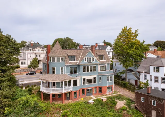 $2,950,000 | 5 Eastern Promenade, Unit 2, Portland, ME 04101
