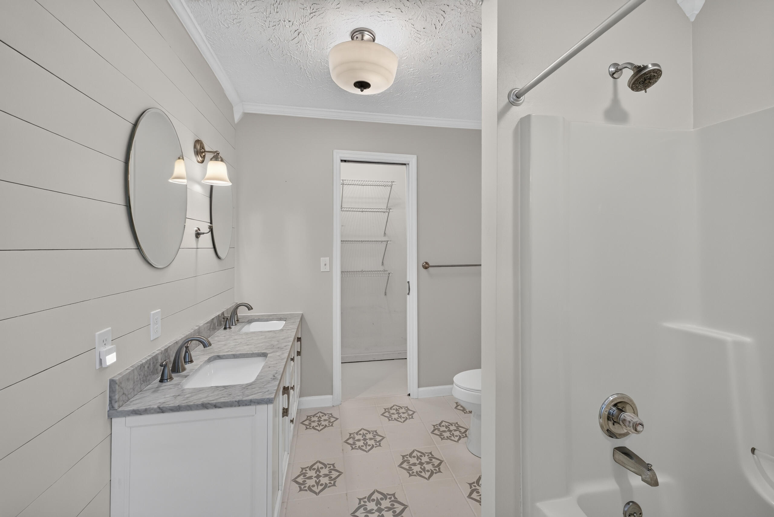 600 Allen Ison Road Harrodsburg, KY 40330 - Photo 14 of 43 Primary Bathroom