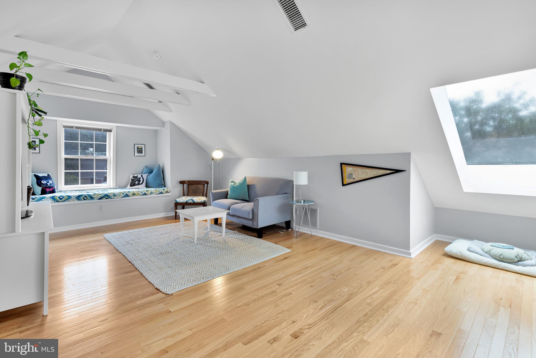 8201 Grubb Road, Unit G204 Silver Spring, MD 20910 - Photo 19 of 23 Gallery Image 19