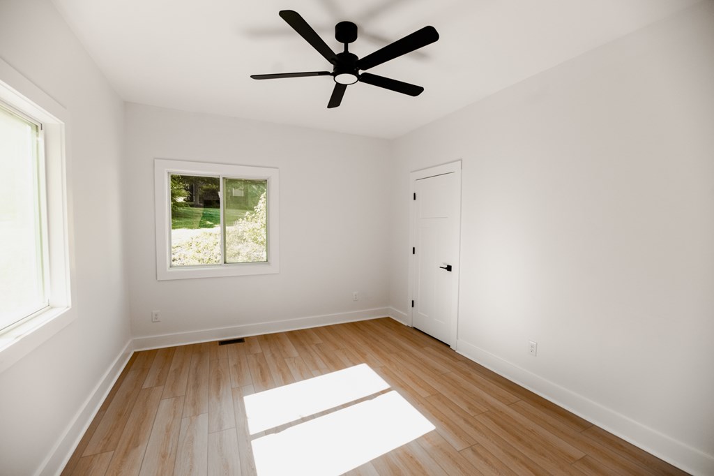 173 Frontier Road Jasper, GA 30143 - Photo 24 of 33 Bedroom