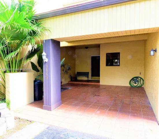 a view of outdoor space