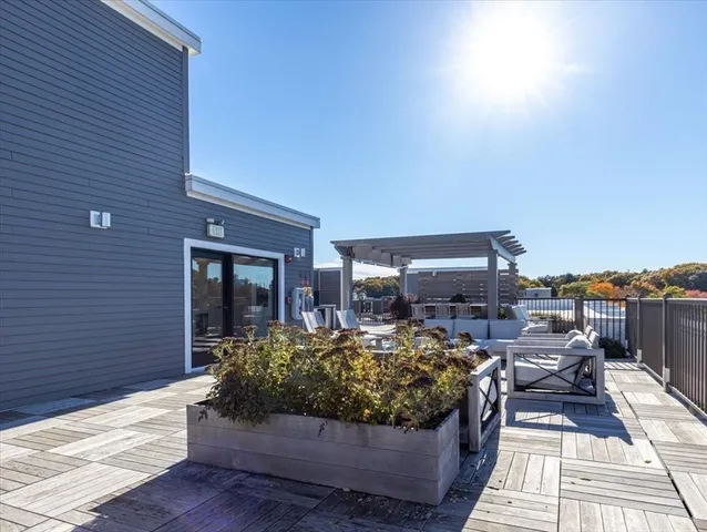 $700,000 | 1 Revolution Way, Unit 208, Canton, MA 02021