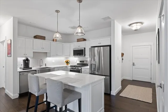 $700,000 | 1 Revolution Way, Unit 208, Canton, MA 02021