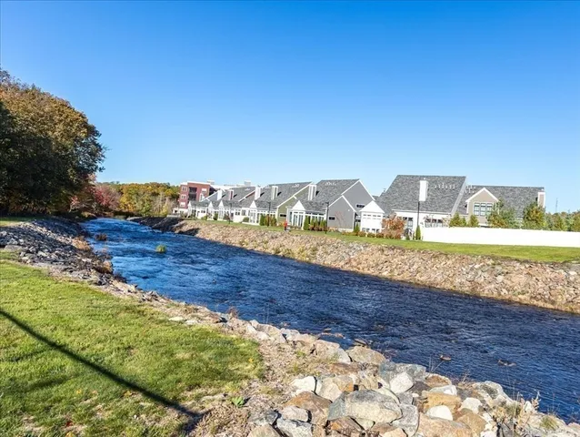 $700,000 | 1 Revolution Way, Unit 208, Canton, MA 02021