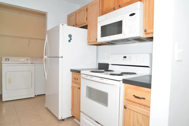 $1,100 | 7701 Timberlin Park Boulevard, Unit 1415, Jacksonville, FL 32256