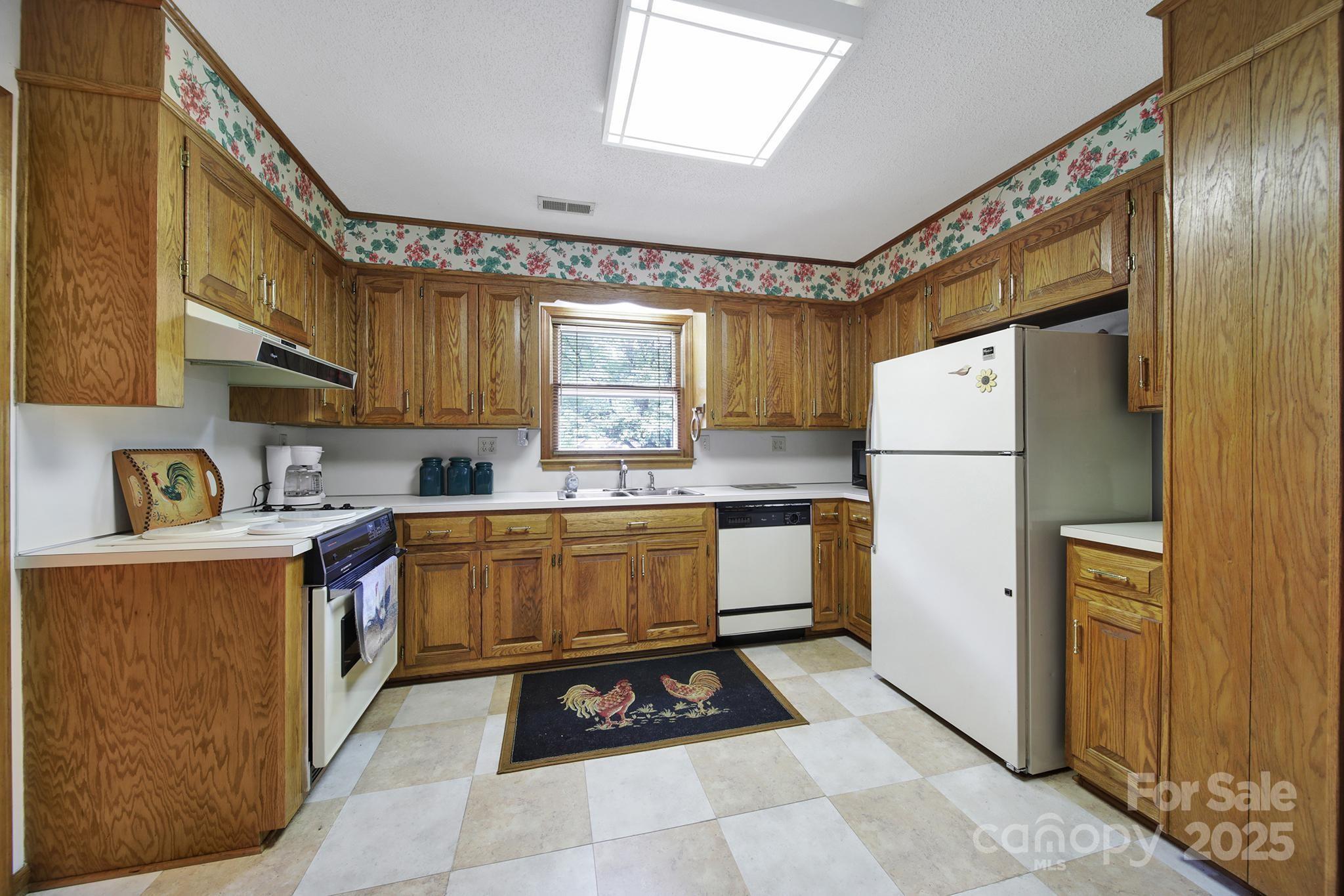 2684 Lazy Oak Drive Lancaster, SC 29720 - Photo 15 of 34