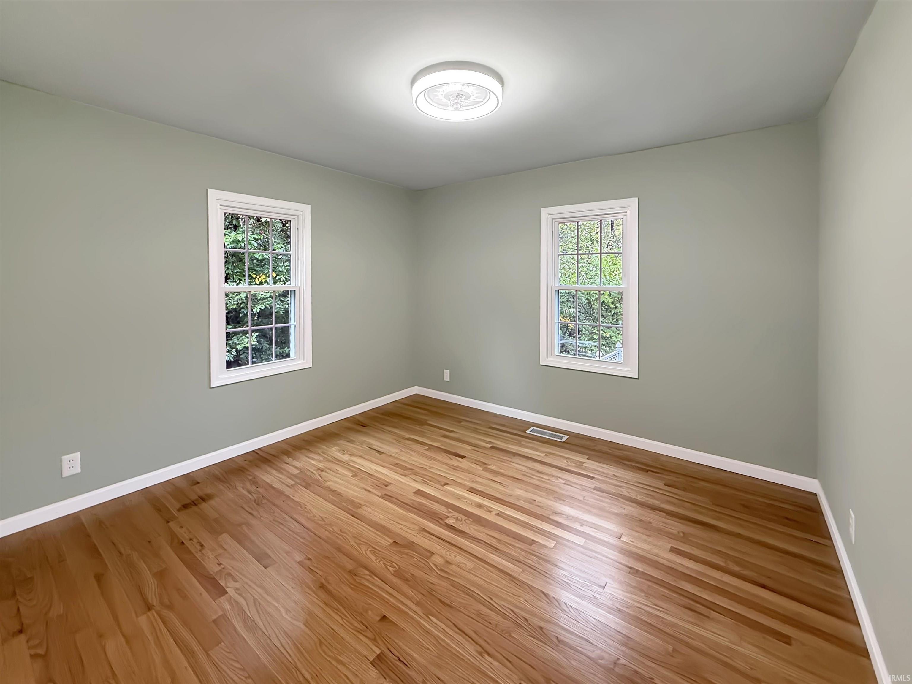 8914 New Harmony Road Evansville, IN 47720 - Photo 14 of 31