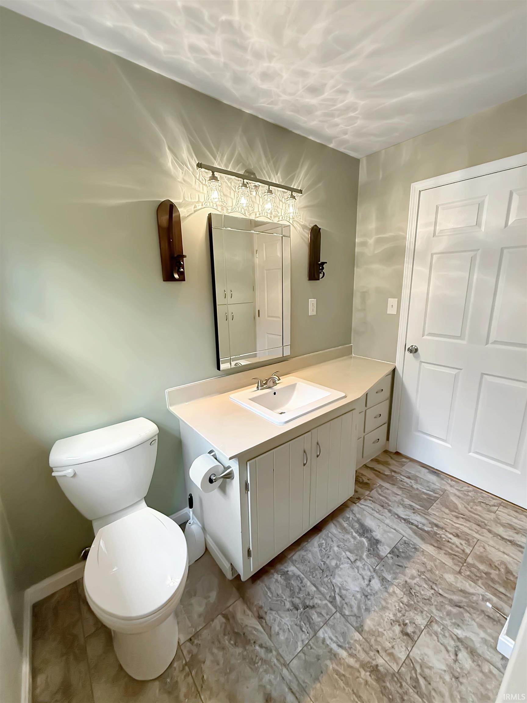 8914 New Harmony Road Evansville, IN 47720 - Photo 18 of 31